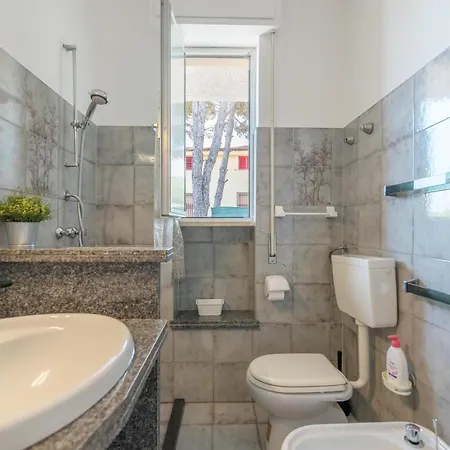 Clara Fontane Bianche