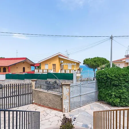 Clara Hébergement de vacances *